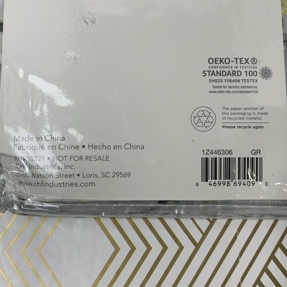 Curtainworks One Rod Pocket Panel Curtain Santa Barbara Green White 51x63 New - Picture 4 of 4